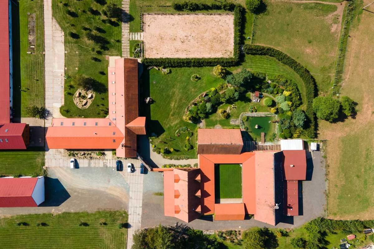 Penzion Jizdarna Hejtmankovice Broumov Exterior photo