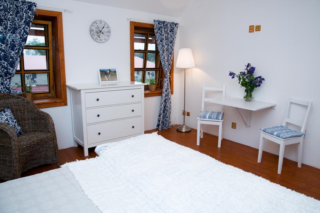 Penzion Jizdarna Hejtmankovice Broumov Room photo